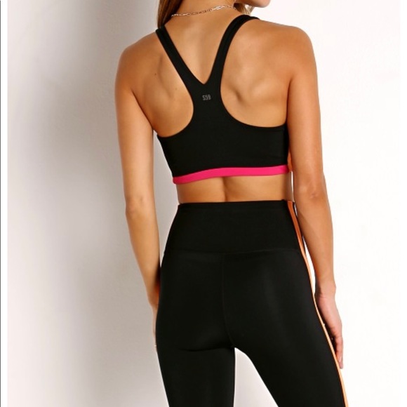 Splits 59 sports bra and leggings set size small - Picture 3 of 3